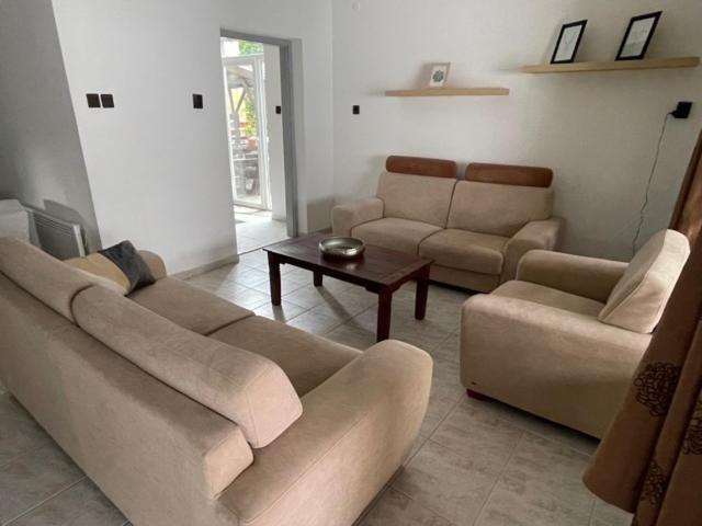 Boni Apartman Мисколк Екстериор снимка