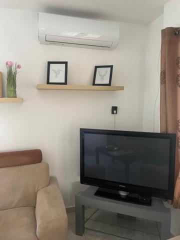 Boni Apartman Мисколк Екстериор снимка