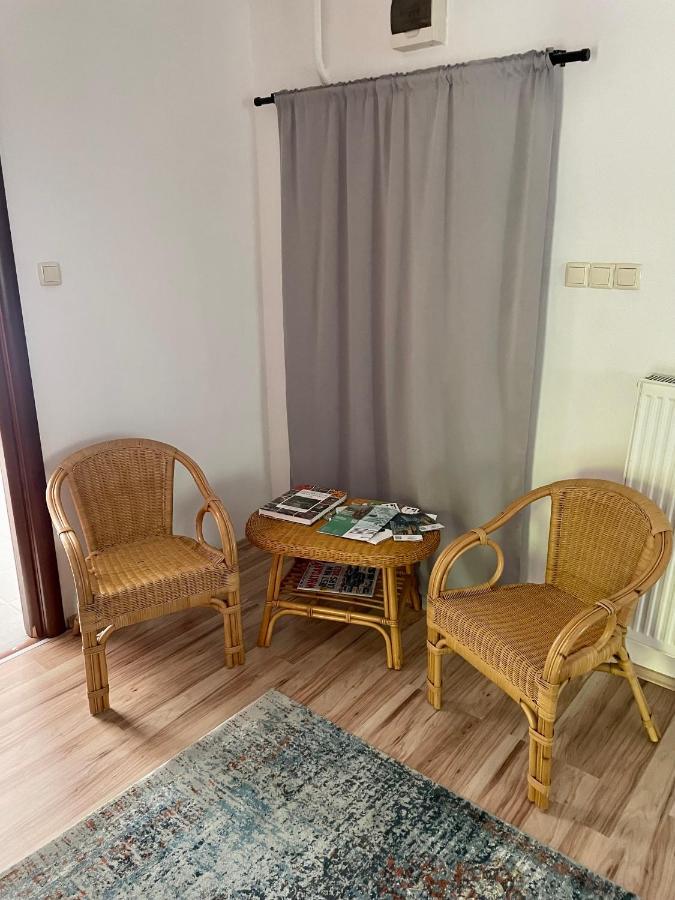 Boni Apartman Мисколк Екстериор снимка